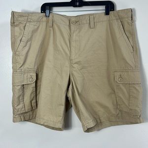 Sonoma cargo shorts tan men’s size 48